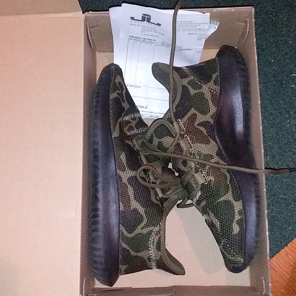 Size 5.5y Adidas Camo Sneaker